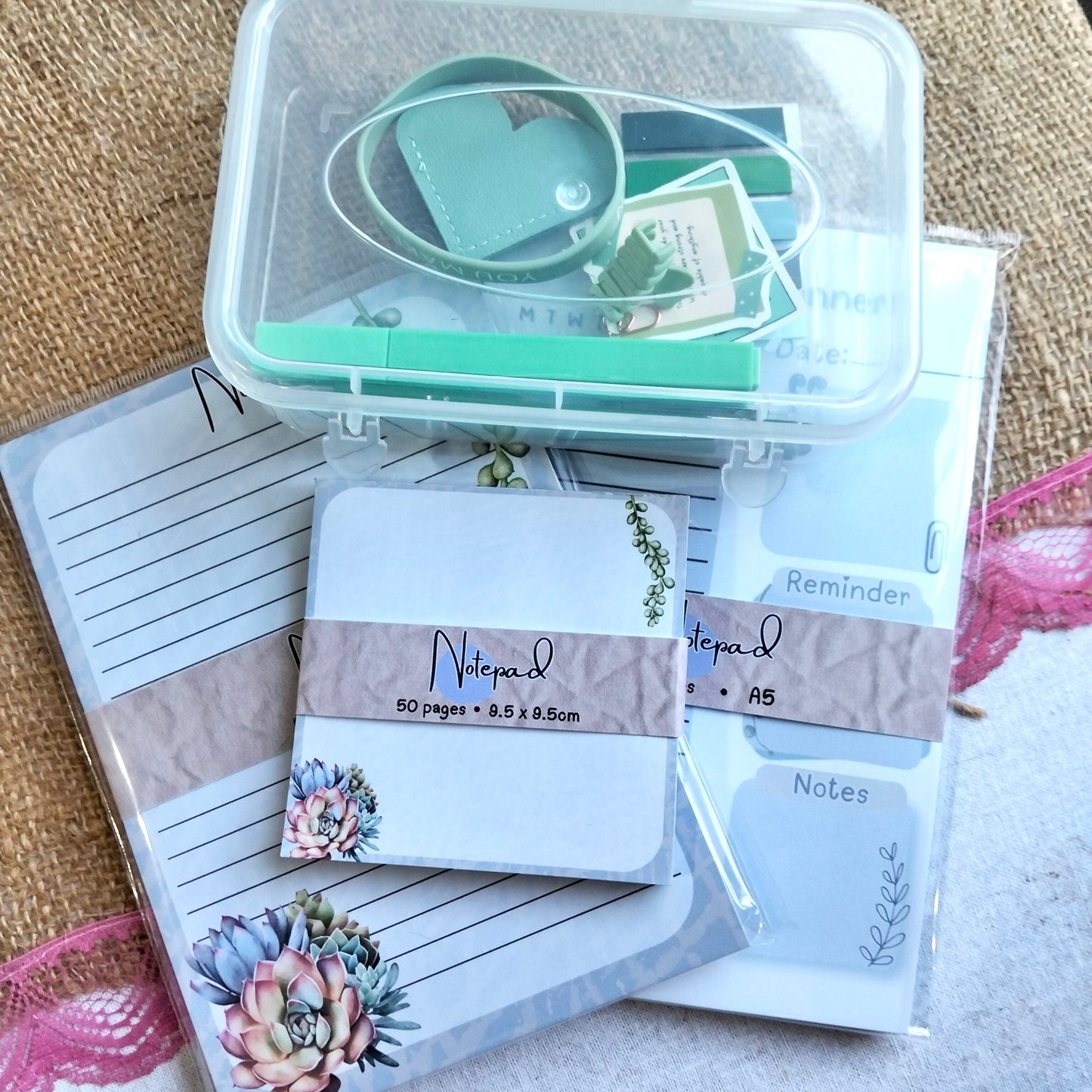 Pretty and Practical Stationery Combo