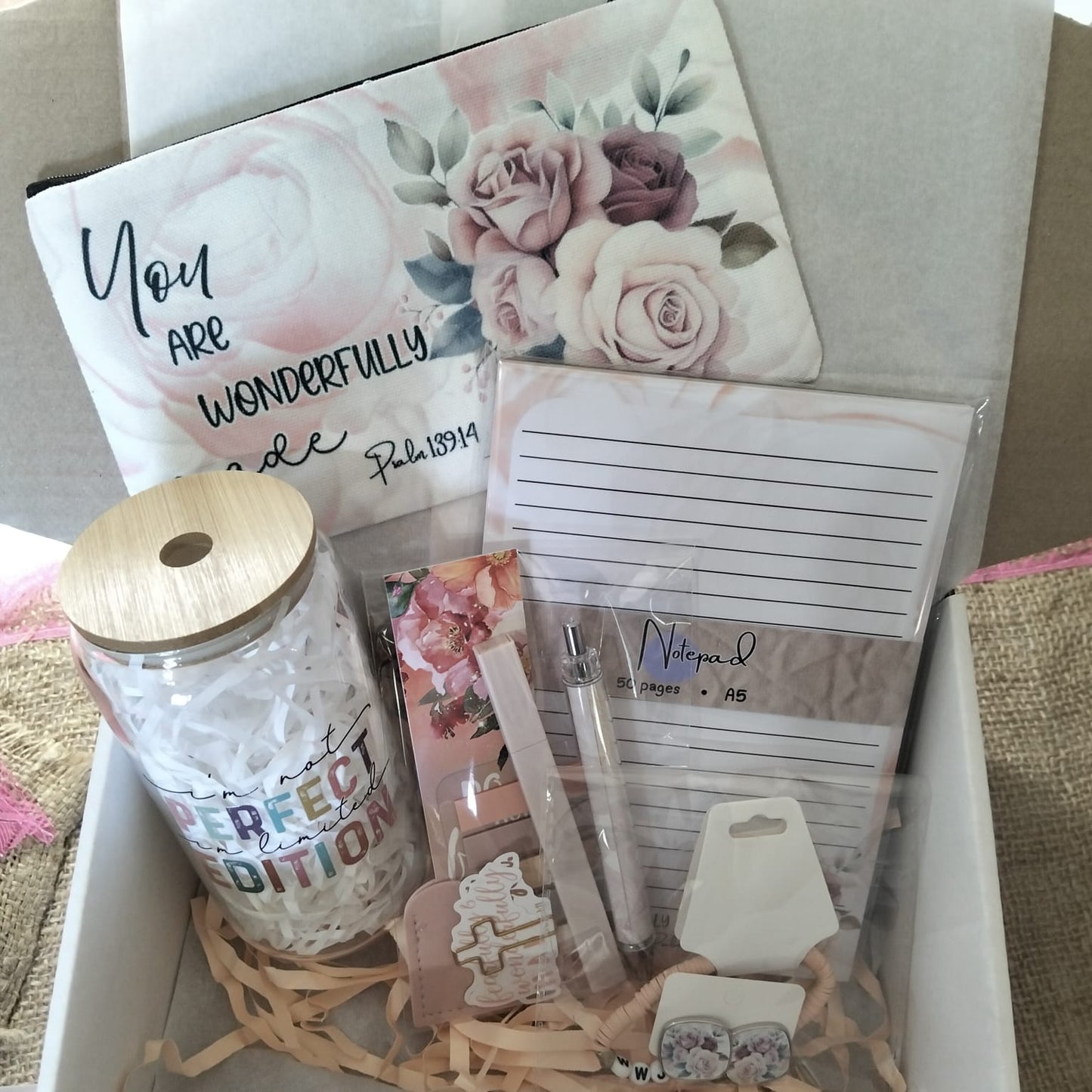 Faith Stationery Scoop Box